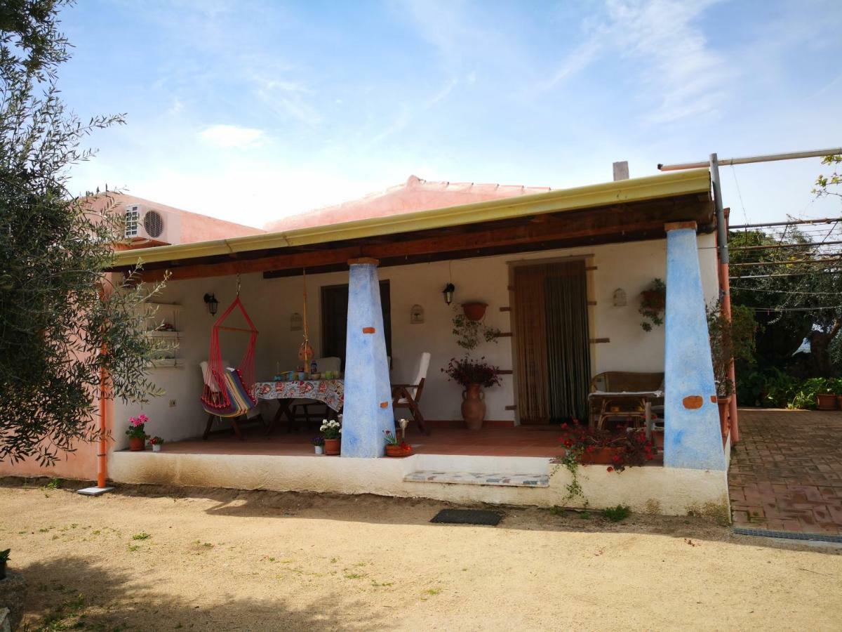 Villa L'Oleandro Oliena Exteriér fotografie